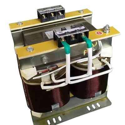 কেনা 10KVA সিঙ্গেল ফেজ কন্ট্রোল ট্রান্সফরমার 415V থেকে 415V এনামেলড কপার ওয়্যার অনলাইনে উৎপাদন